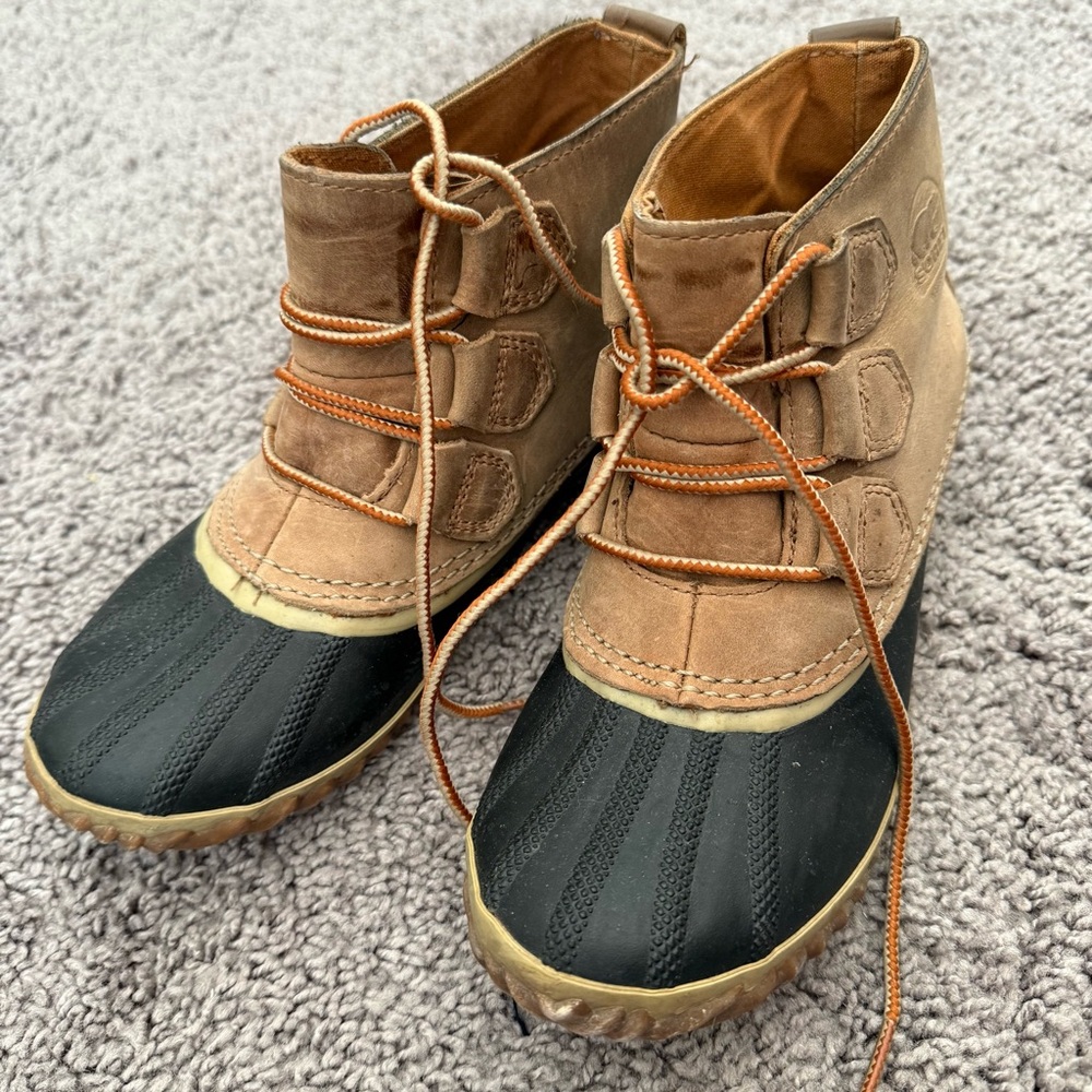 Sorel snow boots
